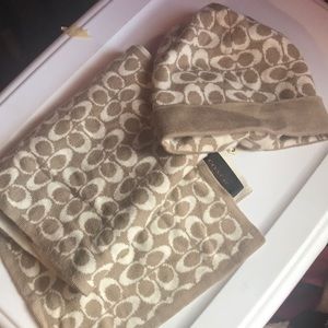 Coach Hat & Scarf Set